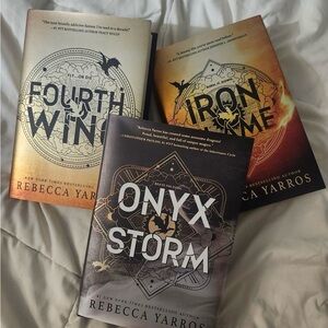 Fourth Wing, Iron Flame, Onyx Storm Book Set